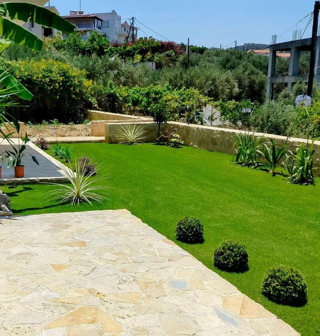 Xenia'S Countryside Guesthouse Ajía Marína Kültér fotó
